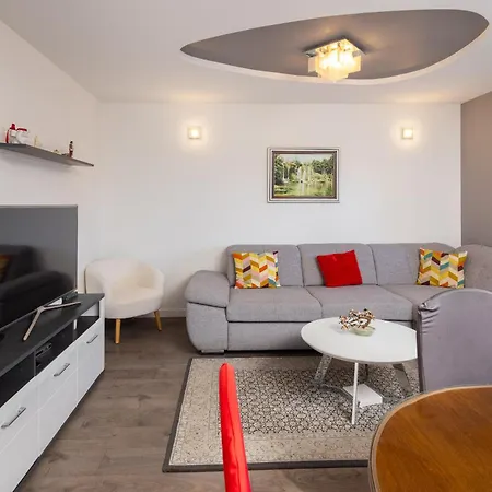 Ivan Apartamento Omiš