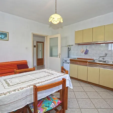 Ivan Apartment *